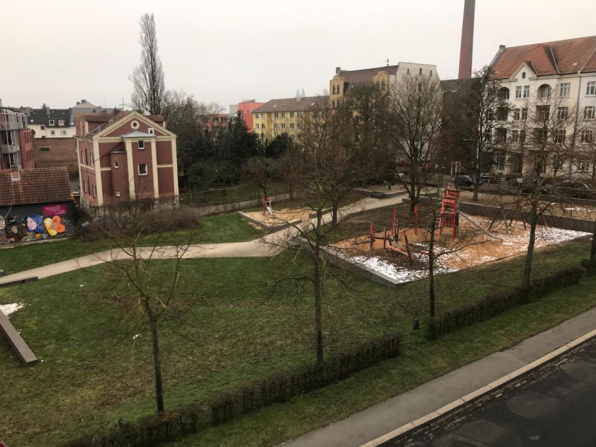 @ Ysenburgstrasse Apartment